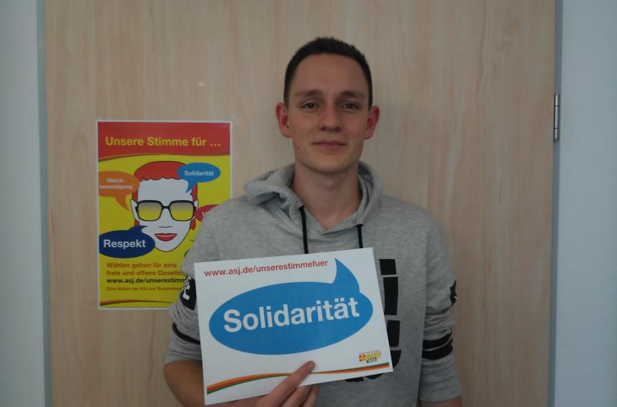 Alexander stimmt für Solidarität