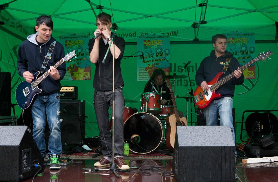 BJW 2010 - Stationen Erste-Hilfe-Wettbewerb - Fotos: ASJ/Barbar Bechtloff BJW 2010 - Stationen Erste-Hilfe-Wettbewerb - Fotos: ASJ/Barbar Bechtloff